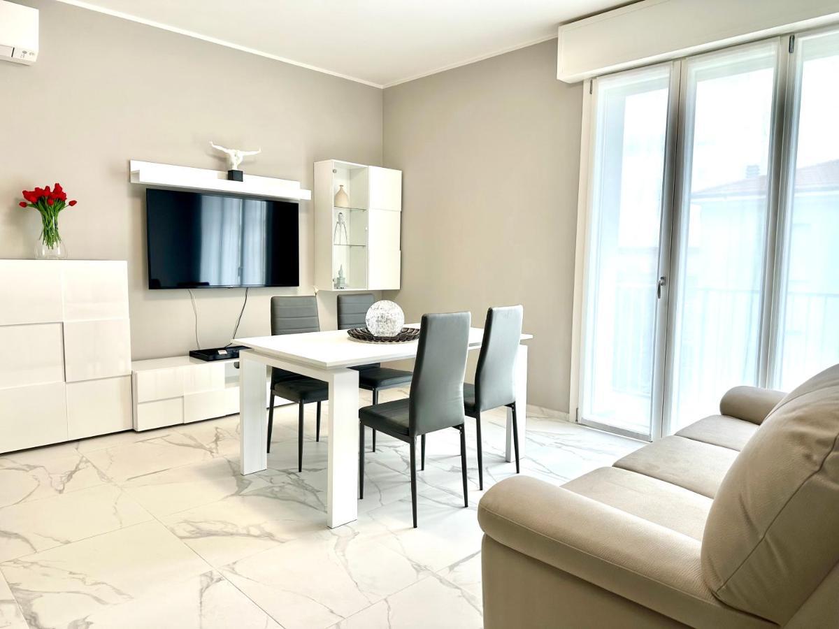 Donnino Apartments 피덴차 외부 사진